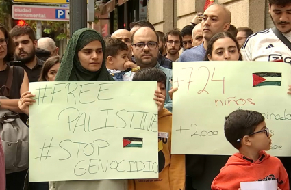 Manifestación a favor de los palestinos en Cáceres
