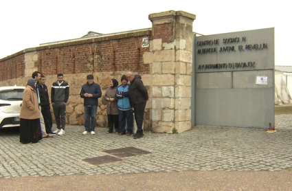 Familias hispano-palestinas en el albergue de Badajoz