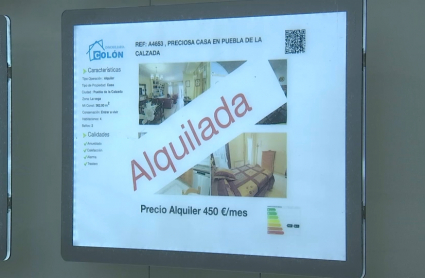 Cartel de una vivienda alquilada en una inmobiliaria 