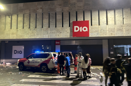 Asistencia a una persona herida en el Carnaval de Badajoz